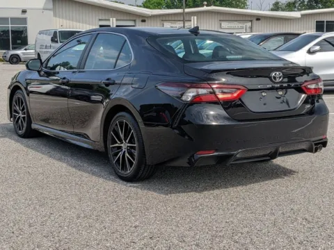 More photos of 2022 Toyota Camry SE at Exclusive Motorcars, MD