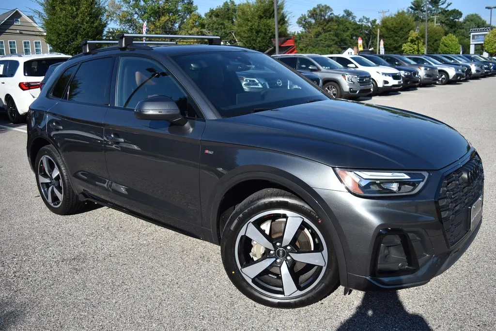 2022 Audi Q5 45 S line Premium