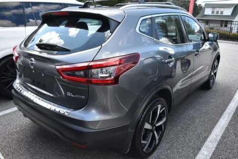 More photos of 2022 Nissan Rogue Sport SL at Exclusive Motorcars, MD