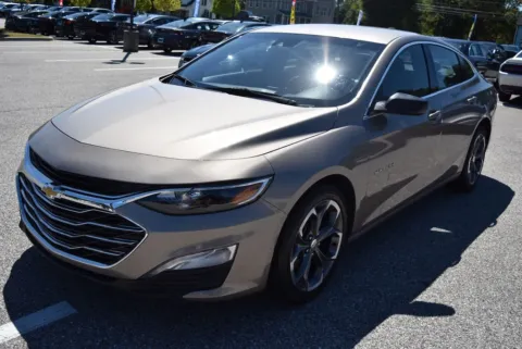 More photos of 2024 Chevrolet Malibu LT at Exclusive Motorcars, MD