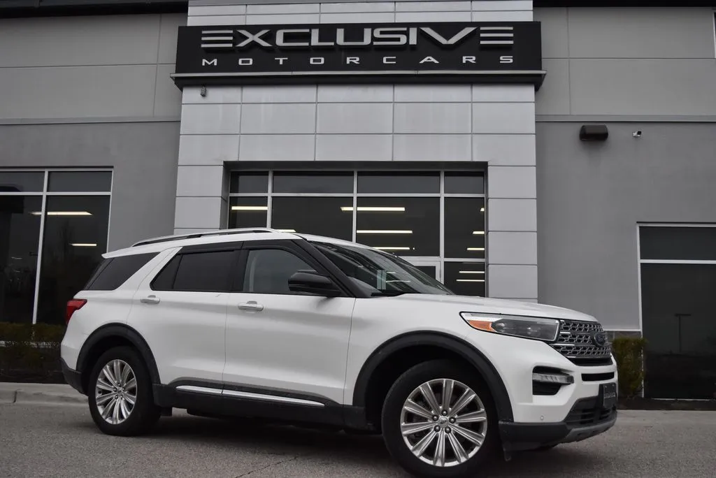 2021 Ford Explorer Limited's photo