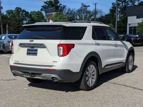 More photos of 2021 Ford Explorer Limited at Exclusive Motorcars, MD