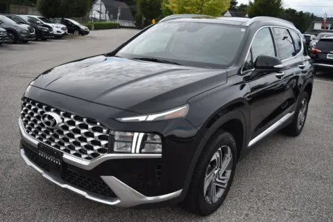 More photos of 2023 Hyundai Santa Fe SEL at Exclusive Motorcars, MD
