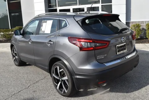 More photos of 2022 Nissan Rogue Sport SL at Exclusive Motorcars, MD