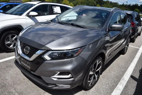 Gray 2022 Nissan Rogue Sport SL for sale in Randallstown, MD