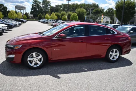 More photos of 2024 Chevrolet Malibu LT at Exclusive Motorcars, MD