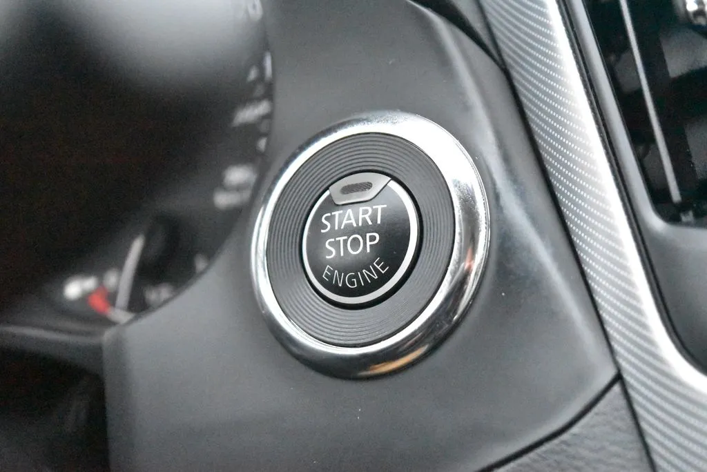 2022 INFINITI Q50 LUXE - Photo 19