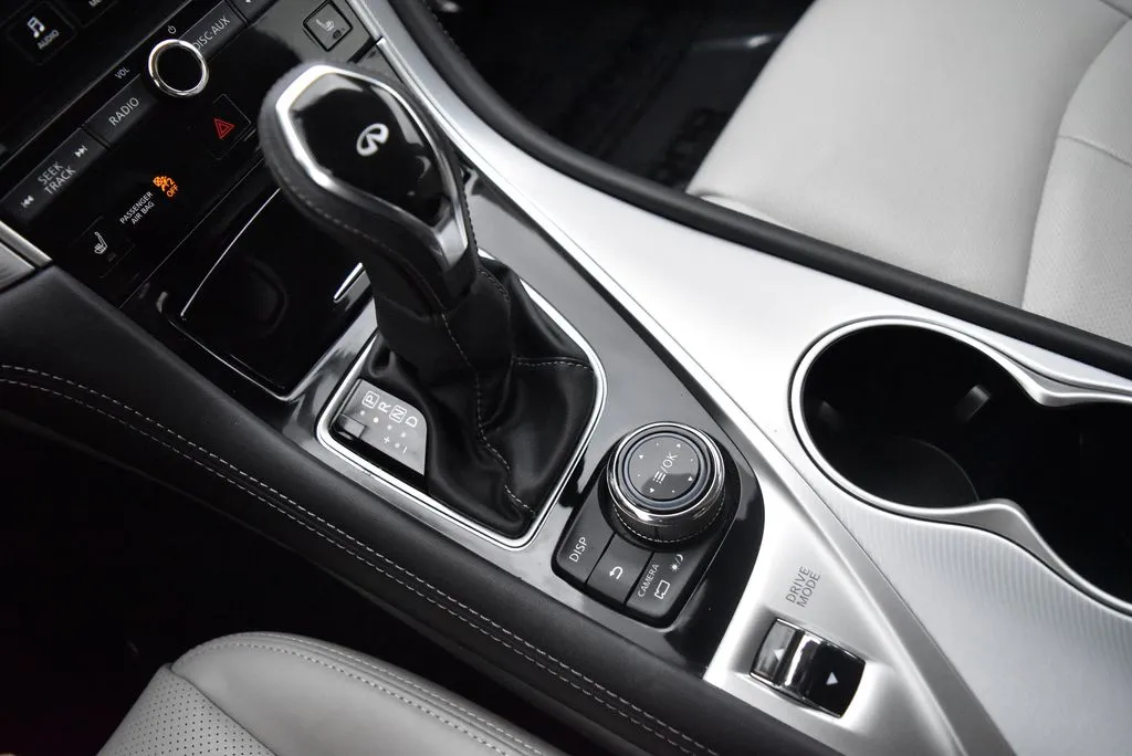 2022 INFINITI Q50 LUXE - Photo 18