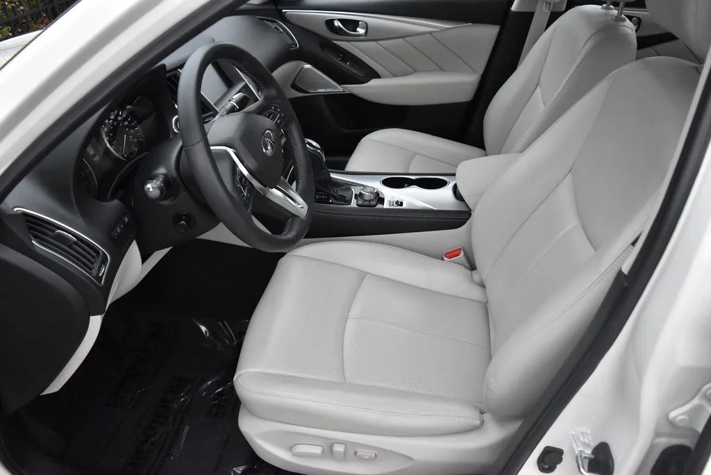 2022 INFINITI Q50 LUXE - Photo 8