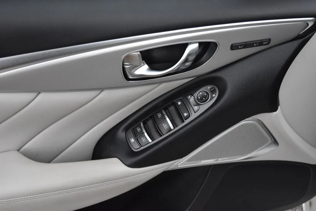 2022 INFINITI Q50 LUXE - Photo 9