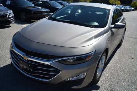 More photos of 2024 Chevrolet Malibu LT at Exclusive Motorcars, MD