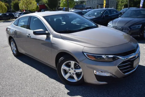 Gray 2024 Chevrolet Malibu LT for sale in Randallstown, MD