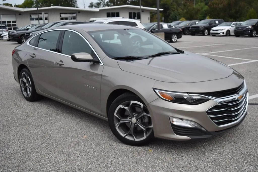 2024 Chevrolet Malibu LT