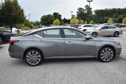 Photos of 2023 Nissan Altima 2.5 SL for sale in Randallstown, MD at Exclusive Motorcars