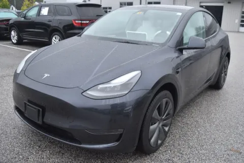 More photos of 2024 Tesla Model Y Long Range at Exclusive Motorcars, MD