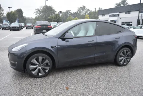 More photos of 2024 Tesla Model Y Long Range at Exclusive Motorcars, MD