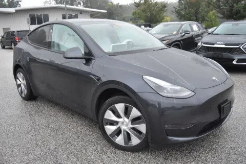 Blue 2024 Tesla Model Y Long Range for sale in Randallstown, MD