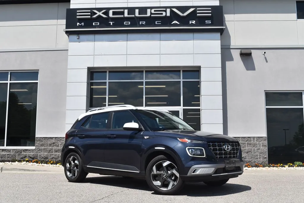 White 2024 Hyundai Venue Limited for sale in Randallstown, MD