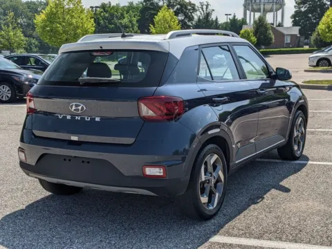 More photos of 2024 Hyundai Venue Limited at Exclusive Motorcars, MD