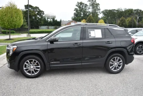 More photos of 2024 GMC Terrain SLT at Exclusive Motorcars, MD