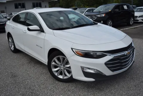 White 2024 Chevrolet Malibu LT for sale in Randallstown, MD
