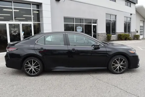 Photos of 2022 Toyota Camry SE for sale in Randallstown, MD at Exclusive Motorcars