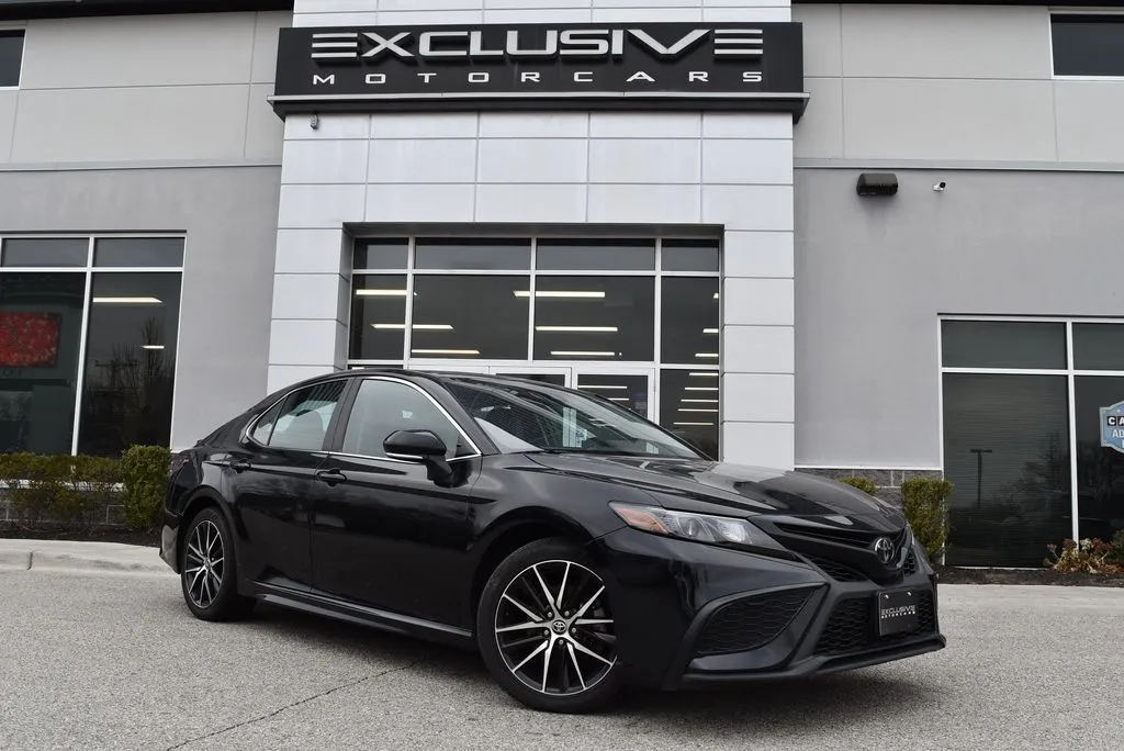 Black 2022 Toyota Camry SE for sale in Randallstown, MD