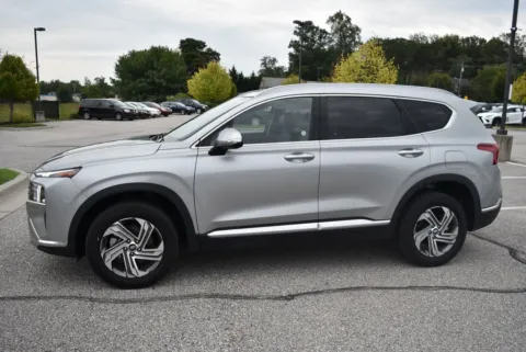 More photos of 2023 Hyundai Santa Fe SEL at Exclusive Motorcars, MD