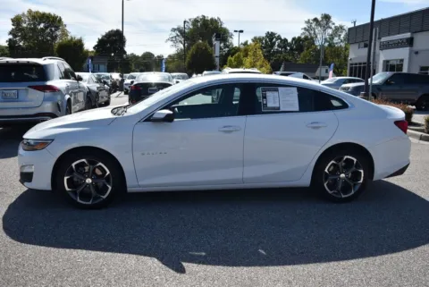 More photos of 2024 Chevrolet Malibu LT at Exclusive Motorcars, MD
