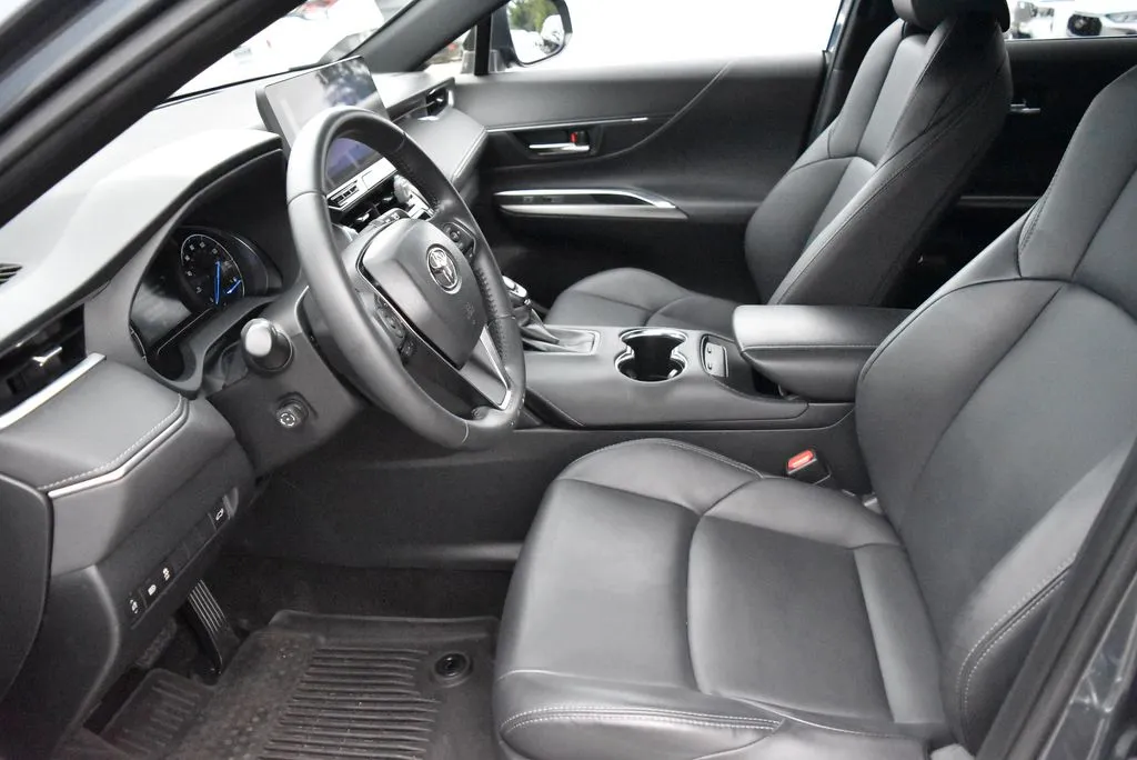 Toyota Venza photo 9