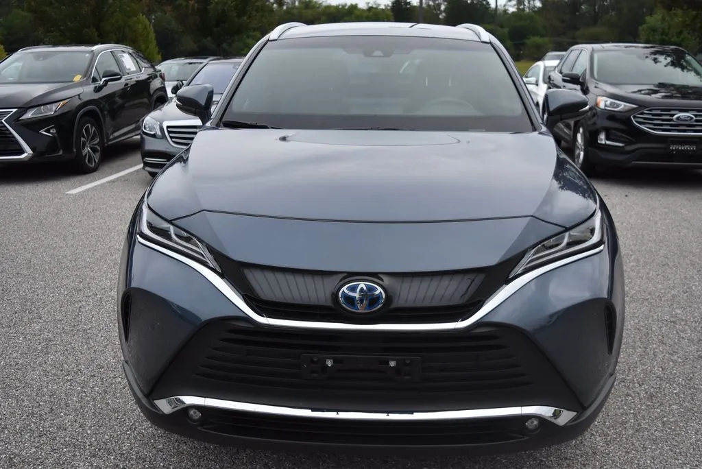 Toyota Venza photo 3
