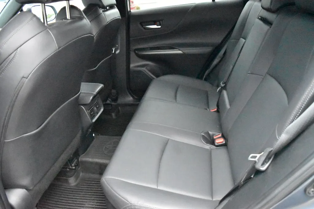 Toyota Venza photo 11