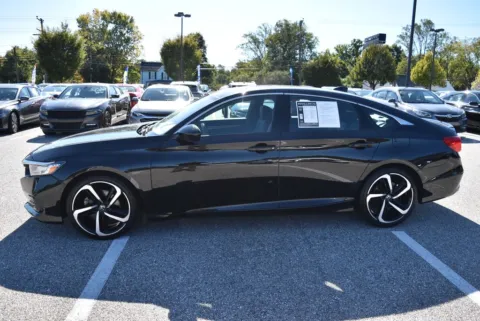 More photos of 2022 Honda Accord Sport 2.0T at Exclusive Motorcars, MD