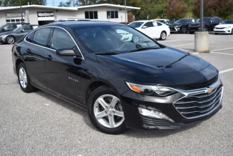 Black 2024 Chevrolet Malibu LT for sale in Randallstown, MD
