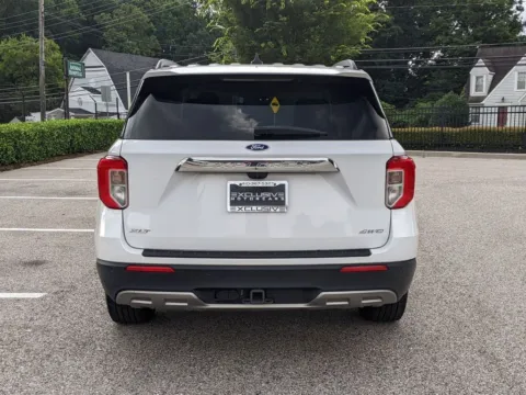 More photos of 2022 Ford Explorer XLT at Exclusive Motorcars, MD