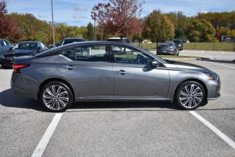 Gray 2023 Nissan Altima 2.5 SL for sale in Randallstown, MD
