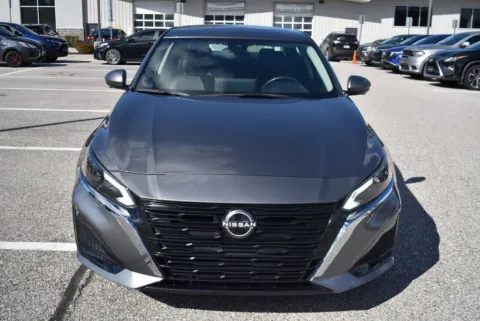 Another view of 2023 Nissan Altima 2.5 SL for sale in Randallstown, MD at Exclusive Motorcars