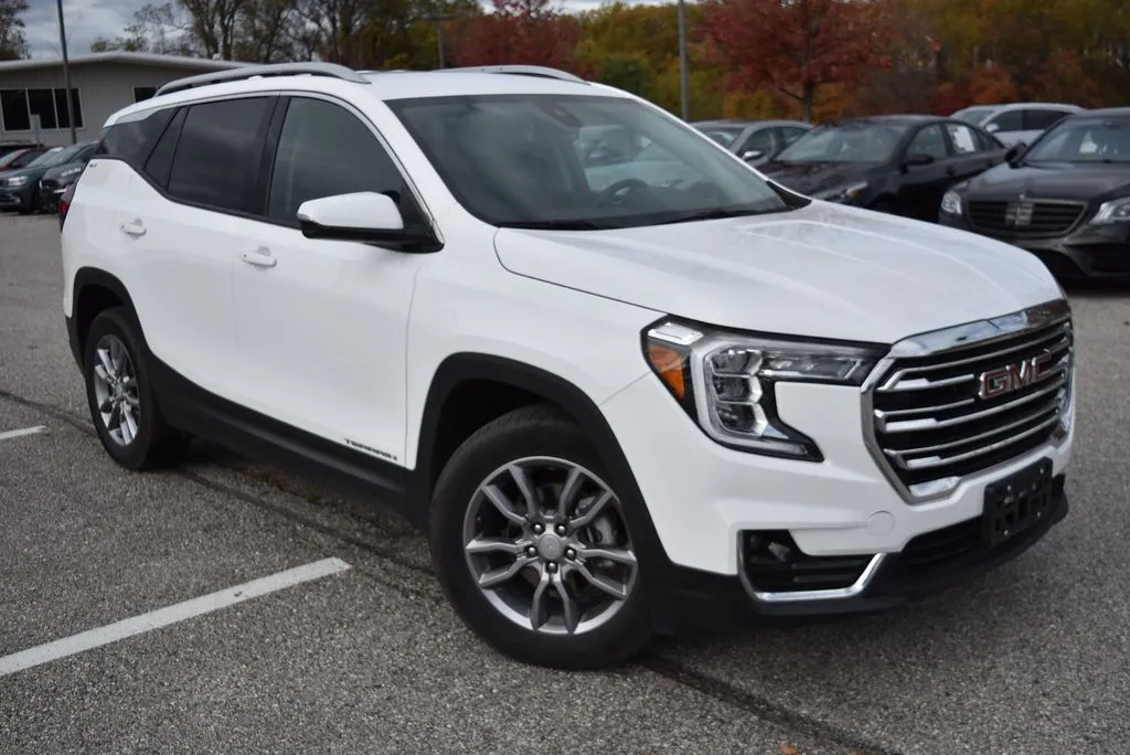2024 GMC Terrain SLT
