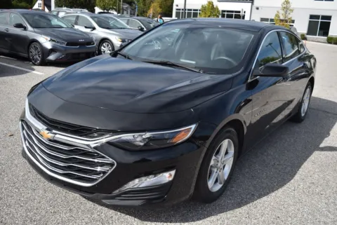 More photos of 2024 Chevrolet Malibu LT at Exclusive Motorcars, MD
