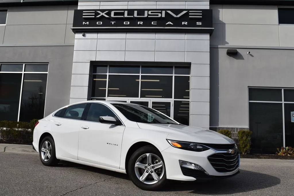 White 2024 Chevrolet Malibu LT for sale in Randallstown, MD