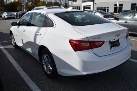 More photos of 2024 Chevrolet Malibu LT at Exclusive Motorcars, MD