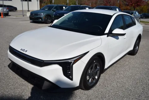 More photos of 2025 Kia K4 LXS at Exclusive Motorcars, MD