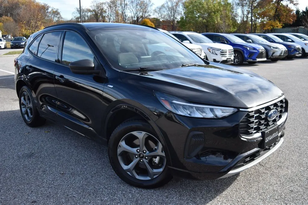 2024 Ford Escape ST-Line