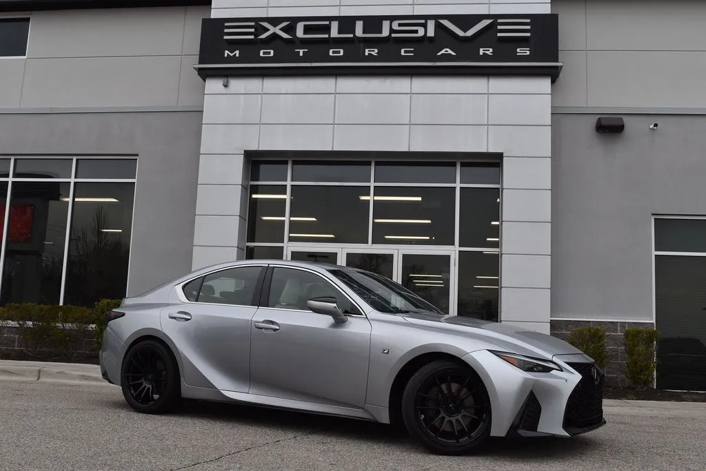 2022 Lexus IS 350 F SPORT's photo