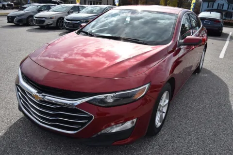 More photos of 2024 Chevrolet Malibu LT at Exclusive Motorcars, MD