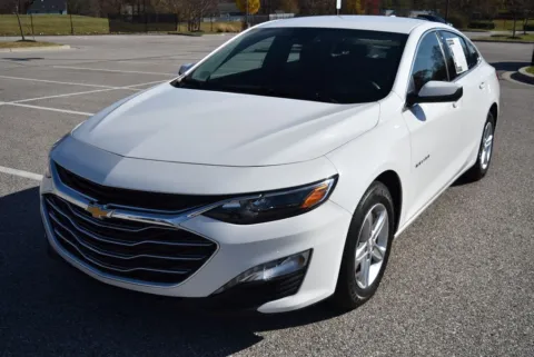 More photos of 2024 Chevrolet Malibu LT at Exclusive Motorcars, MD