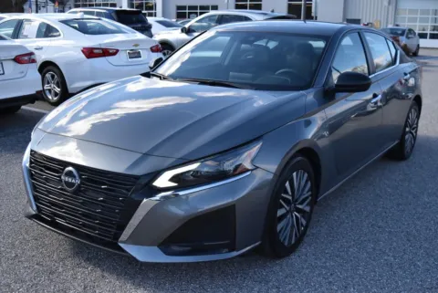More photos of 2024 Nissan Altima 2.5 SV at Exclusive Motorcars, MD
