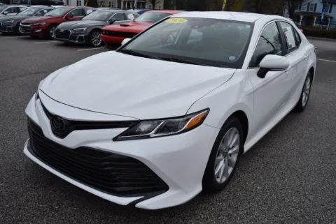 More photos of 2020 Toyota Camry LE at Exclusive Motorcars, MD