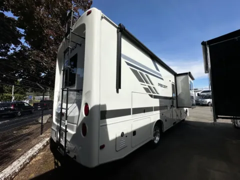 More photos of 2026 Jayco Precept 31UL at Valley RV Supercenter, WA