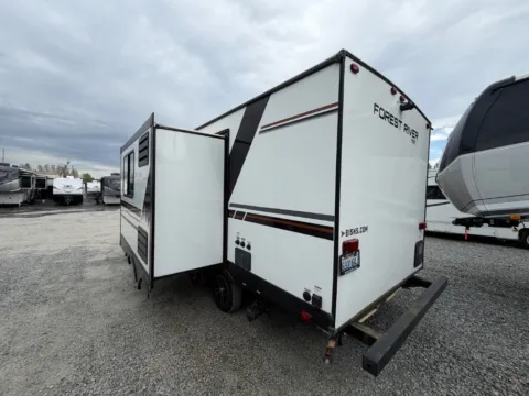 More photos of 2019 Forest River Vibe 22RB at Valley RV Supercenter, WA